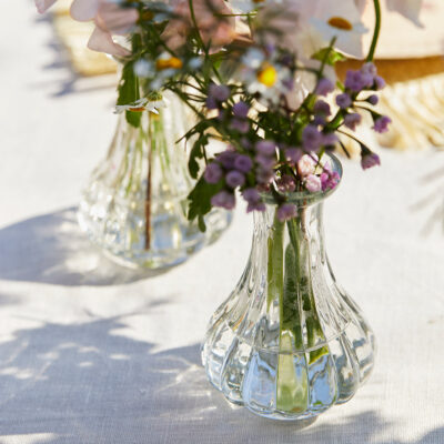 Petit vase à bourgeons en verre recyclé transparent