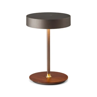 ON THE MOVE – LAMPE DE TABLE NOMADE DESIGN SANS-FIL ORIENTABLE